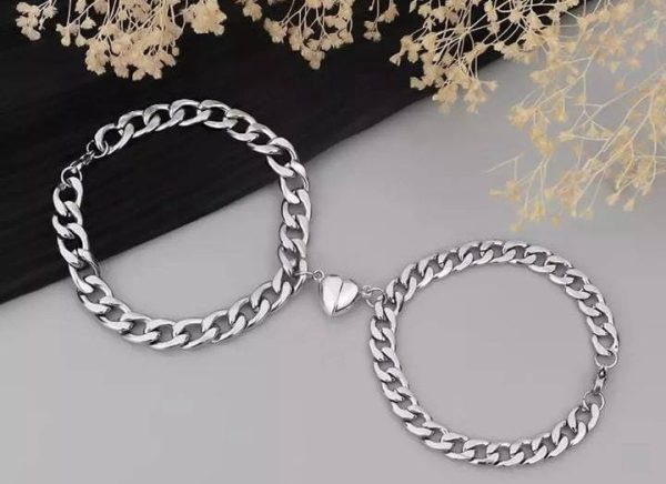 Broken Heart Magnetic Bracelet | 2pcs/set Heart Magnetic Couple Bracelets For Lovers- Broken Heart Stainless Steel Bracelet For Couples- Heart Magnetic Bracelet For Girls And Boys